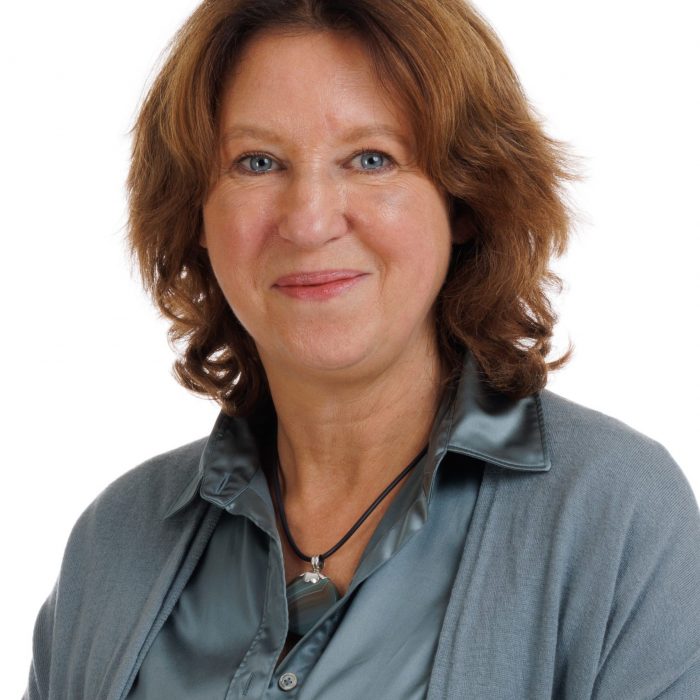 Monique Dolfing